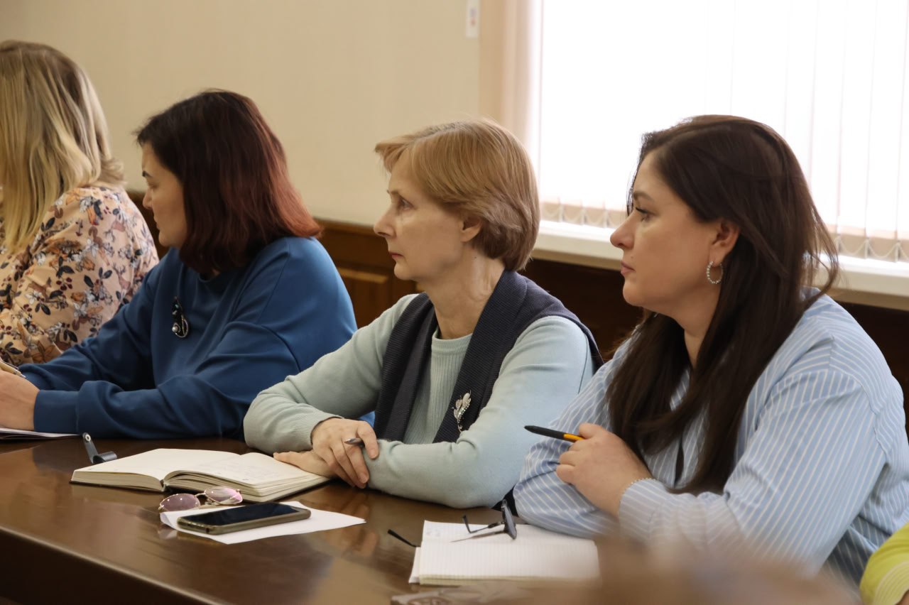 Сегодня в Администрации города Абакана состоялось совещание, посвящённое итогам празднования 2026 года и разработке концепции предстоящего 2027 года Сегодня в Администрации города Абакана состоялось совещание, посвящённое итогам празднования 2026 года и разработке концепции предстоящего 2027 года