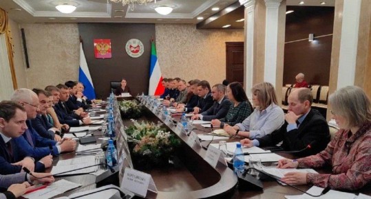 В Хакасии подвели итоги 2025 года по реализации национальных проектов