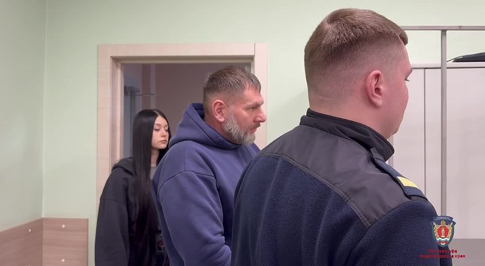 �������� ��������� ����, ��������� � ������ ������ � 5 ��������� �� ������������ ������, ��������� ��� ������ ����� �� 2 ������