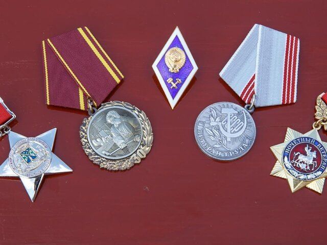 В России планируют смягчить пенсионный возраст для женщин-военных