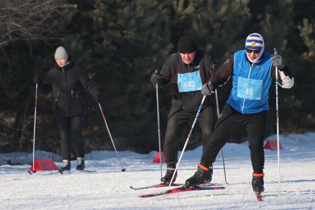 «Лыжня России»: праздник зимнего спорта в Абакане «Лыжня России»: праздник зимнего спорта в Абакане