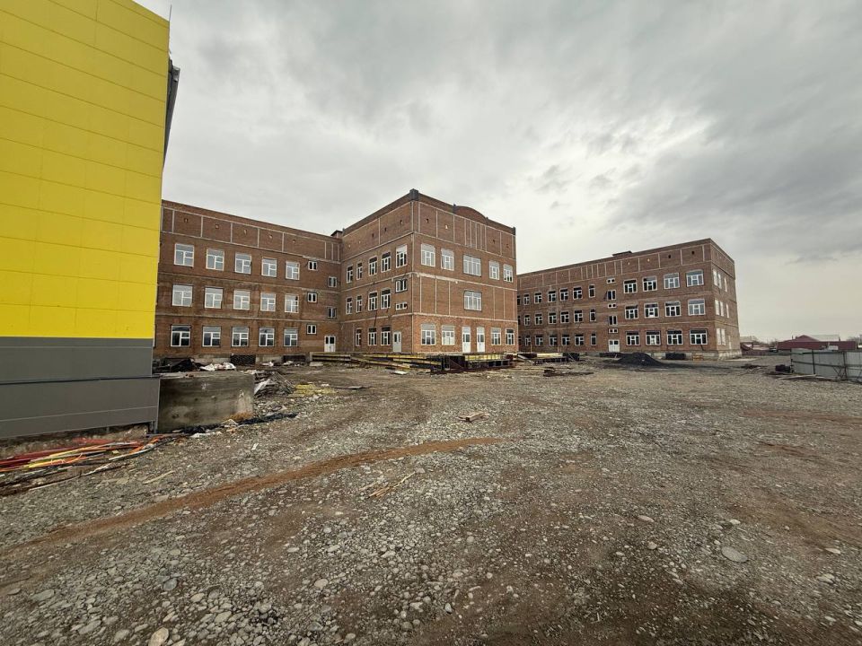 ������ ������������ ��������� ���������� � ������� �������� �������� � ����������