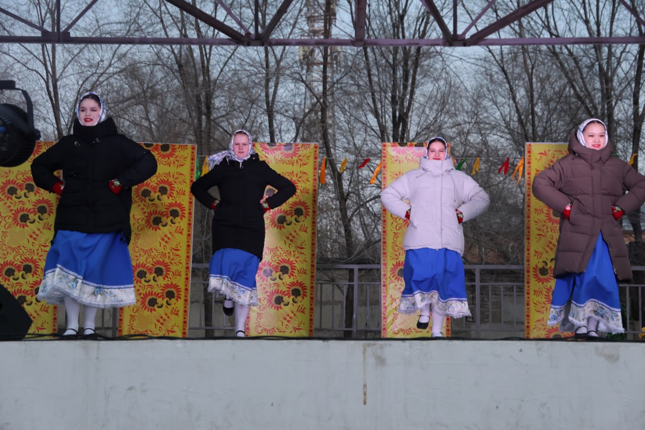 Жилой район «Гавань» сегодня буквально расцвёл в преддверии весны, – там отпраздновали Масленицу!Традиционное прощание с зимой и встреча долгожданной весны прошли с размахом, подарив незабываемые эмоции всем без исключения Жилой район «Гавань» сегодня буквально расцвёл в преддверии весны, – там отпраздновали Масленицу!Традиционное прощание с зимой и встреча долгожданной весны прошли с размахом, подарив незабываемые эмоции всем без исключения