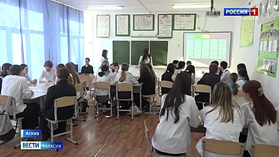 В Хакасии ширится движение юных дипломатов