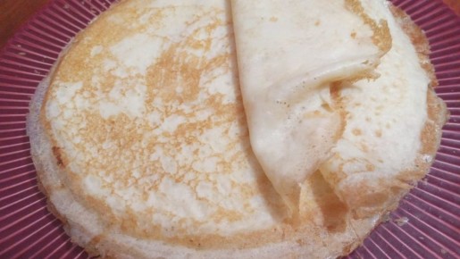 Как правильно жарить блины: сравнение масел и сала