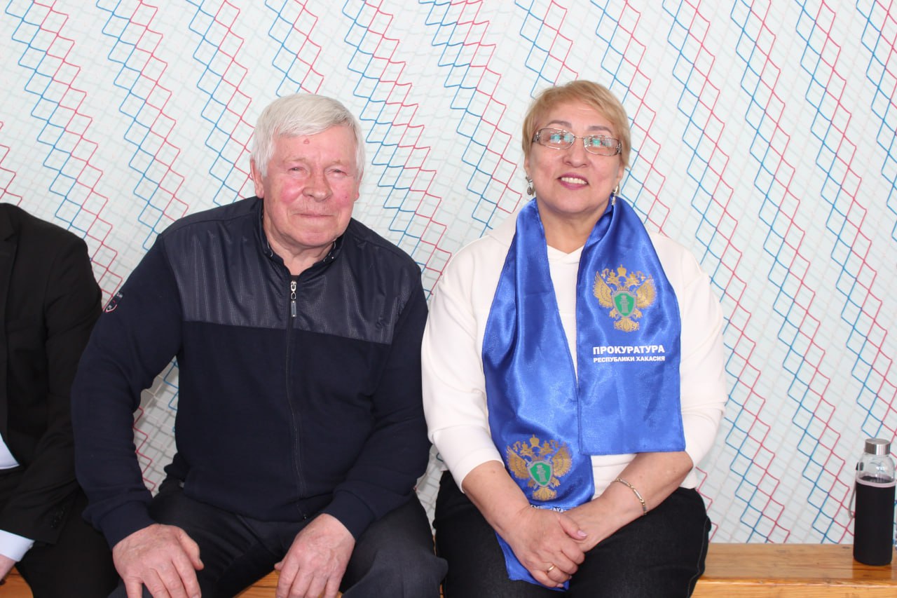 В Хакасии прокуратура провела Турнир по волейболу, посвященный Дню защитника Отечества В Хакасии прокуратура провела Турнир по волейболу, посвященный Дню защитника Отечества