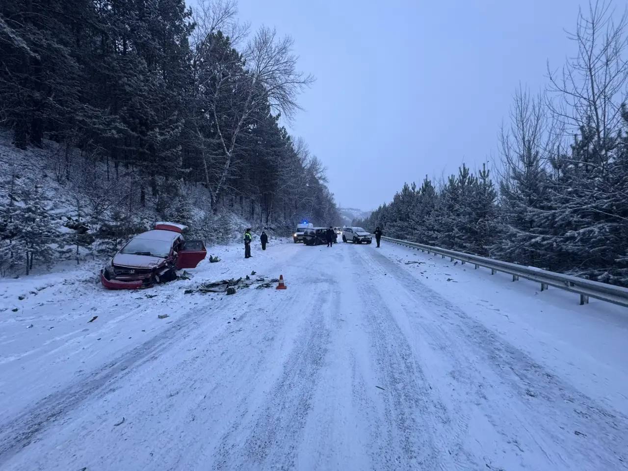 В Саяногорске в ДТП пострадал несовершеннолетний пассажир автомобиля В Саяногорске в ДТП пострадал несовершеннолетний пассажир автомобиля