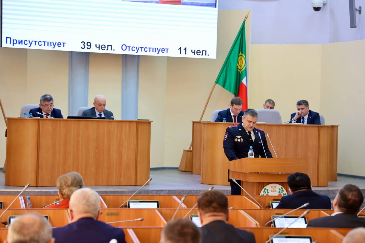 На сессии Верховного Совета парламентарии заслушали информацию о работе правоохранительных органов республики На сессии Верховного Совета парламентарии заслушали информацию о работе правоохранительных органов республики