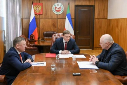 Состоялась рабочая встреча главы Хакасии с руководителем Енисейского управления Ростехнадзора