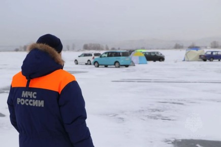 ЛЁД В ХАКАСИИ ПОКА СОХРАНЯЕТ ПРОЧНОСТЬ