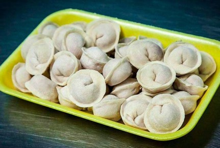 Что скрывают магазинные пельмени: истина о содержании мяса