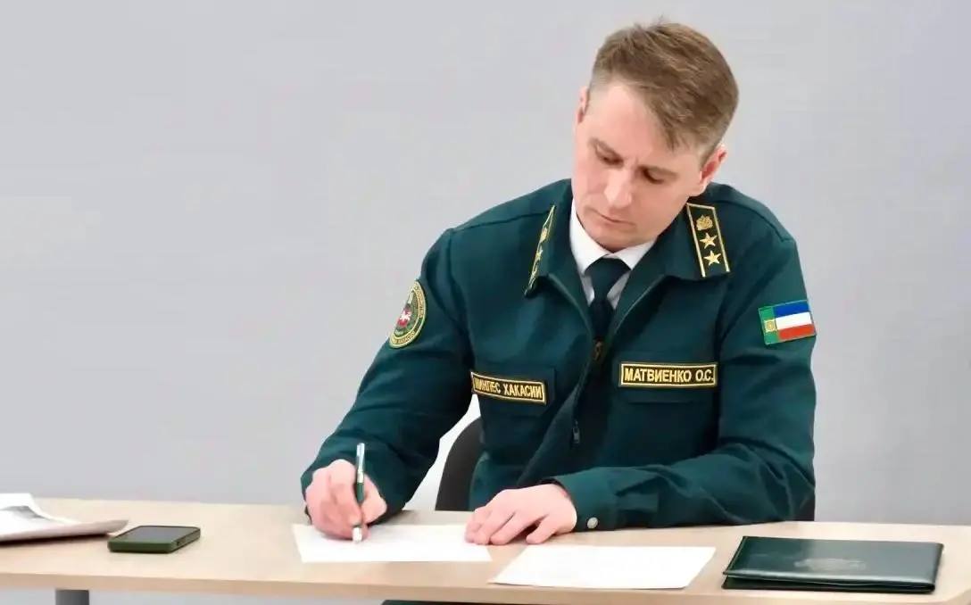 Хакасия усиливает контроль за лесозаготовками и готовится к раннему пожароопасному сезону 2026 года