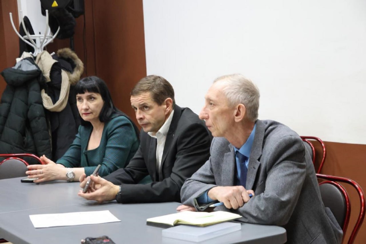 Чистый воздух для посетителей ГЦК «Победа» в Абакане обойдётся дорого