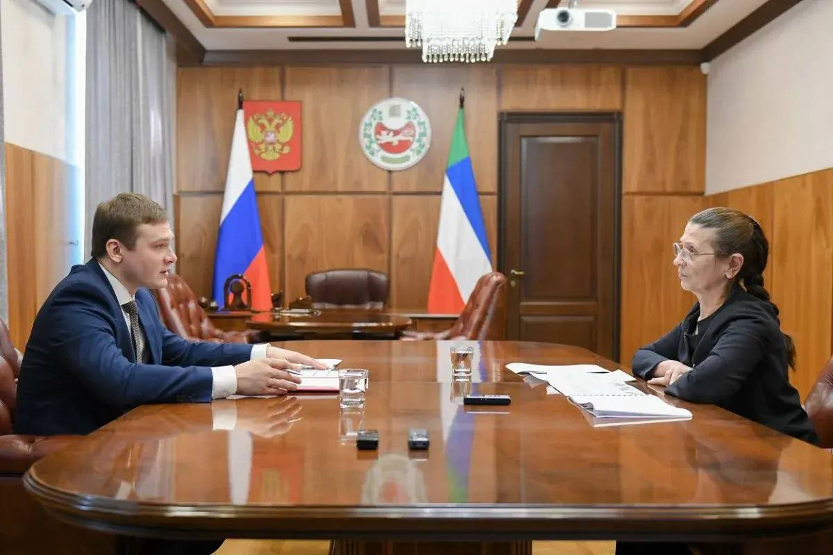 Укрепляется система социальной защиты и поддержки жителей Хакасии