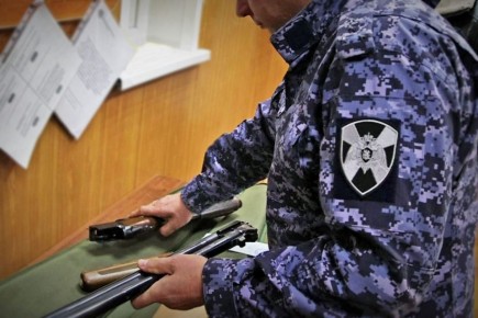 Больше 100 единиц оружия и еще почти 500 боеприпасов изъяли росгвардейцы у жителей Хакасии в ходе февральских проверок