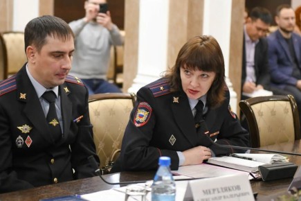 Сотрудники МВД по Республике Хакасия приняли участие в совещании, посвящённом борьбе с кибепреступностью