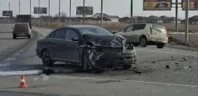 В Усть-Абаканском районе непредоставление преимущества стало причиной ДТП В Усть-Абаканском районе непредоставление преимущества стало причиной ДТП