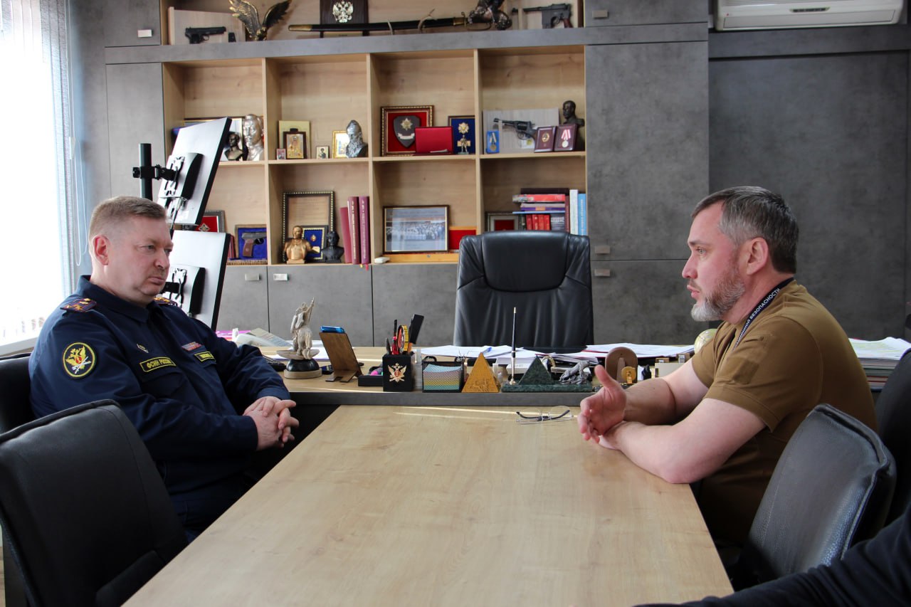 УФСИН Хакасии и АО «Аэропорт Абакан» обсудили вопросы сотрудничества