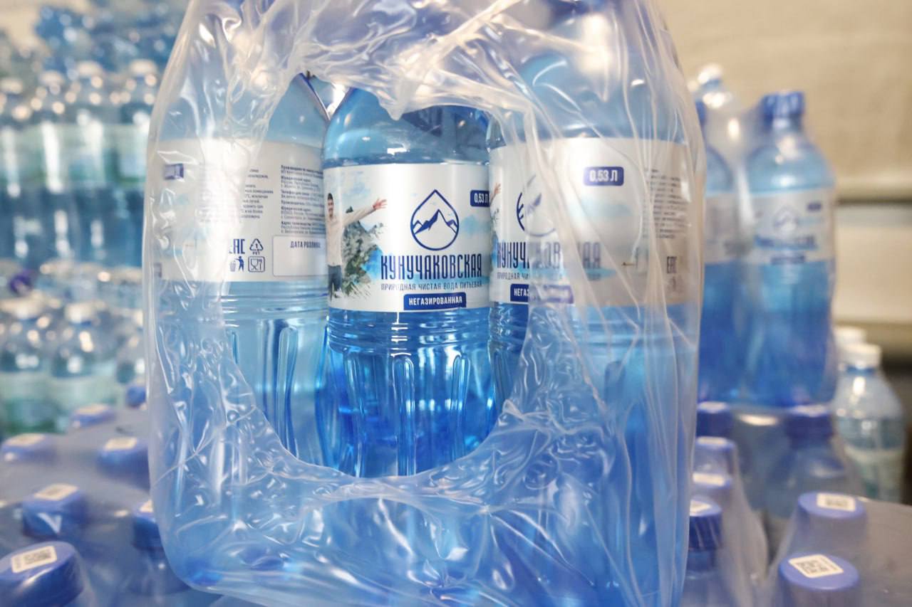 Алексей Лемин: Очередная разгрузка перед загрузкой гуманитарного груза Алексей Лемин: Очередная разгрузка перед загрузкой гуманитарного груза