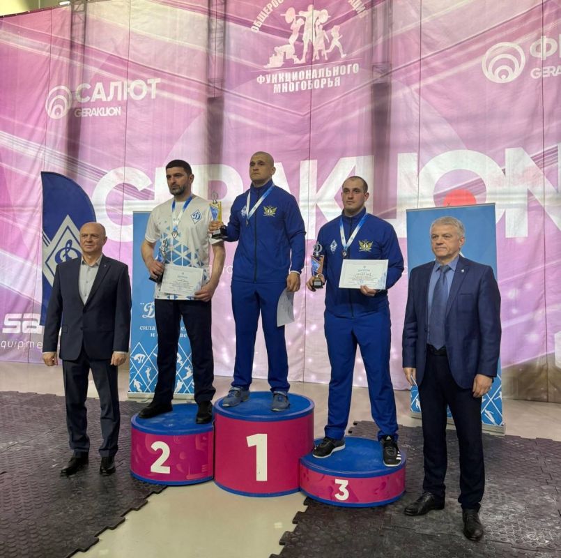 Сборная команда ФССП России заняла 1 место по гиревому спорту