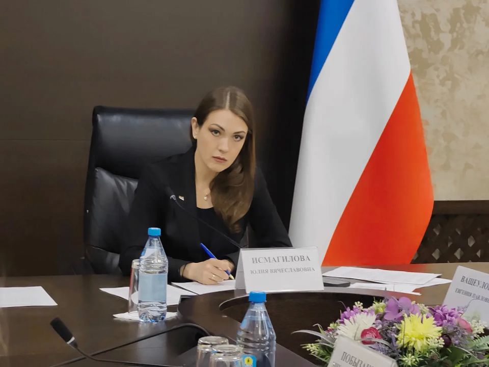 Задолженность в Хакасии и меры её сокращения обсудили на заседании в правительстве
