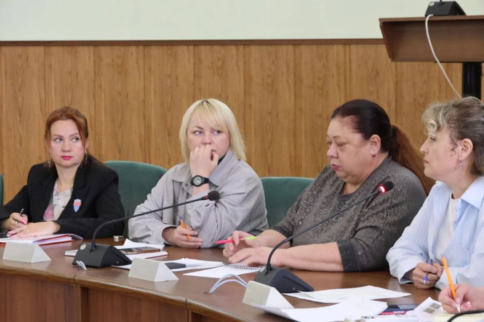 Рядом с домом должен быть порядок Рядом с домом должен быть порядок