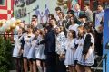 Алексей Лемин: Дорогие друзья! Сегодня у нас особый городской праздник: «Последний звонок»