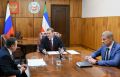 Валентин Коновалов: Встретился с президентом Ассоциации коренных малочисленных народов Севера, Сибири и Дальнего Востока Александром Новьюховым