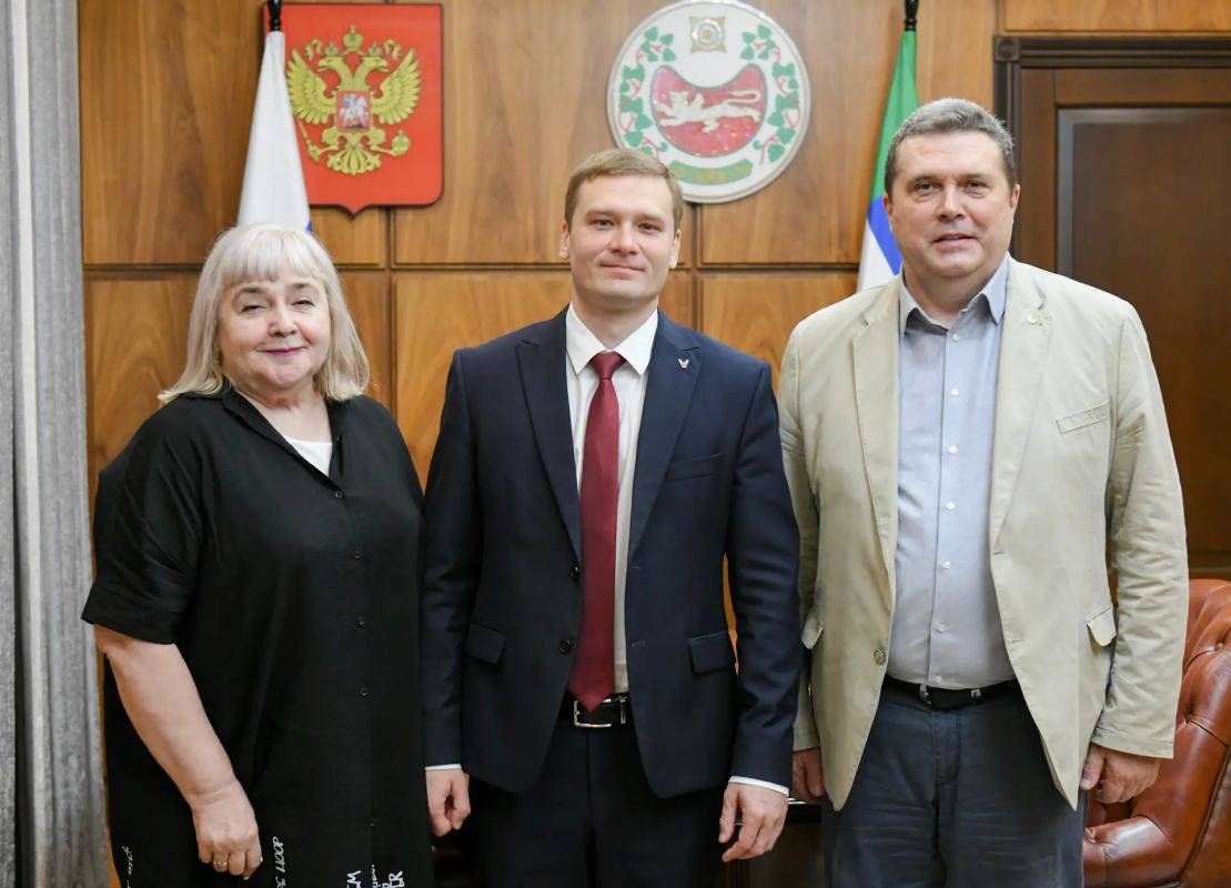 Валентин Коновалов: Провёл встречу с председателем Союза журналистов России Владимиром Соловьёвым