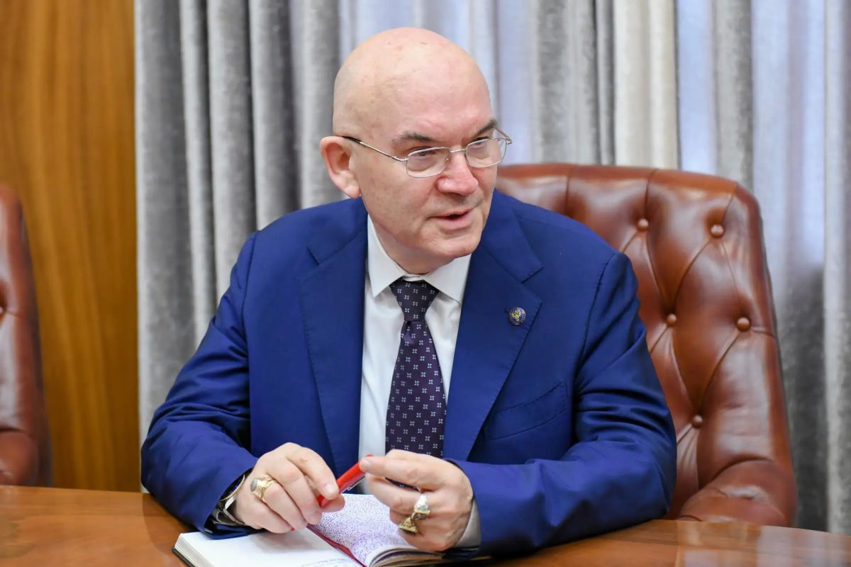 Валентин Коновалов: Провёл встречу с заместителем руководителя Федерального казначейства Александром Георгиевичем Михайликом Валентин Коновалов: Провёл встречу с заместителем руководителя Федерального казначейства Александром Георгиевичем Михайликом