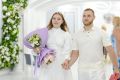 В День семьи, любви и верности глава Хакасии поздравил молодоженов