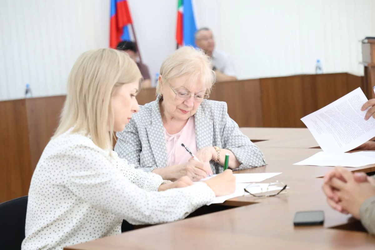 Эксперты парламента оценили ход работ по созданию русско-хакасского онлайн-переводчика Эксперты парламента оценили ход работ по созданию русско-хакасского онлайн-переводчика