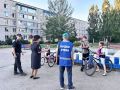 Летние каникулы под контролем: в Абакане полицейские и представители ДНД беседуют на правовые темы с детьми и их родителями