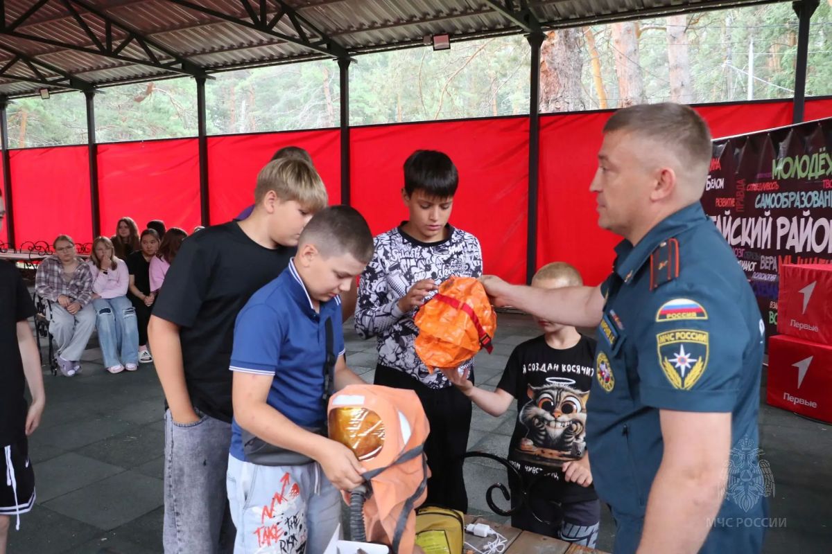 В лагерь «Беркут» приехали пожнадзор и поисковики В лагерь «Беркут» приехали пожнадзор и поисковики