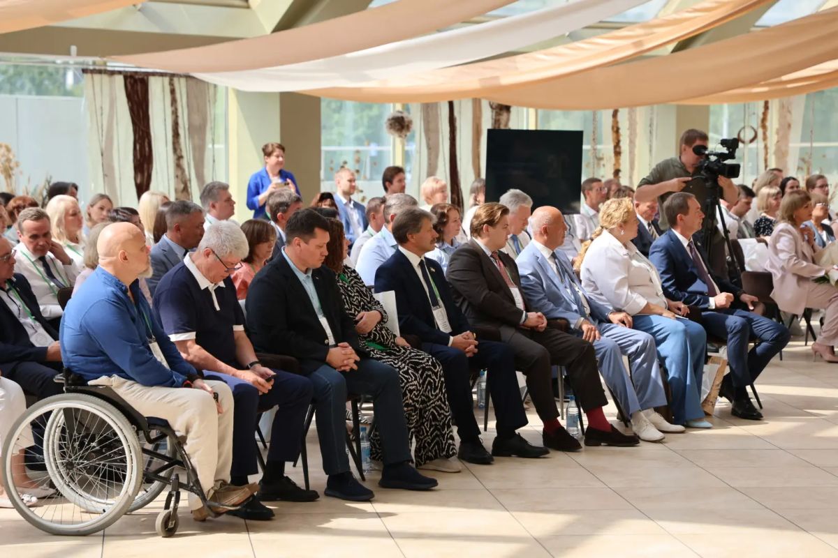 Контрольно-счётной палате Хакасии исполнилось 20 лет Контрольно-счётной палате Хакасии исполнилось 20 лет