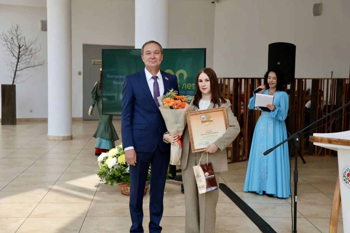 Контрольно-счётной палате Хакасии исполнилось 20 лет Контрольно-счётной палате Хакасии исполнилось 20 лет