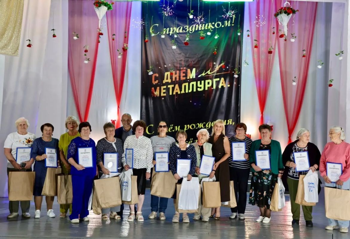 В Хакасии отметили День металлурга В Хакасии отметили День металлурга
