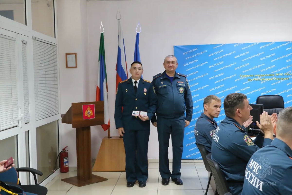 Выпускники ВУЗов МЧС России поступили к нам на службу! Выпускники ВУЗов МЧС России поступили к нам на службу!