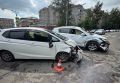 В Абакане спешка на «красный» обернулась жестким столкновением двух иномарок: есть пострадавшие