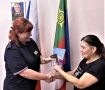В Абакане полицейские вручили паспорт Российской Федерации уроженке Республики Молдова