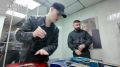 SHAMAN в Абакане подписал гитары для бойцов спецоперации