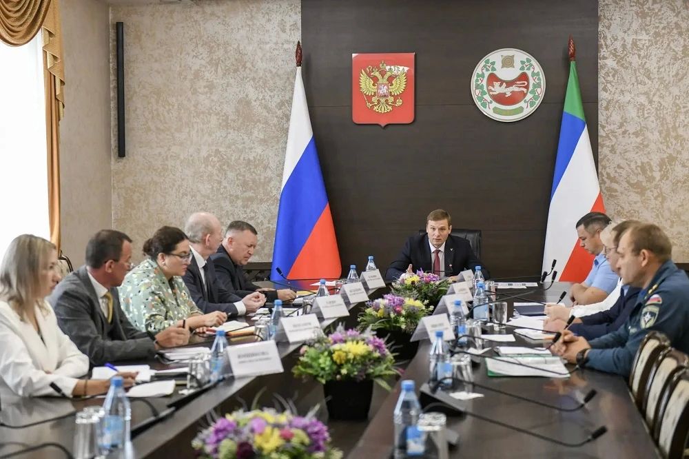 Валентин Коновалов: Хакасия должна быть максимально готова к отопительному сезону Валентин Коновалов: Хакасия должна быть максимально готова к отопительному сезону
