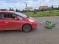 8-летний мальчик на велосипеде оказался под колесами авто на Саянской в Абакане