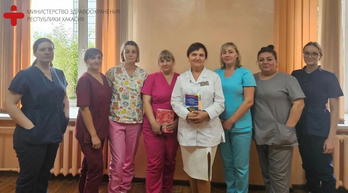 Черногорская больница пополнилась новыми специалистами Черногорская больница пополнилась новыми специалистами