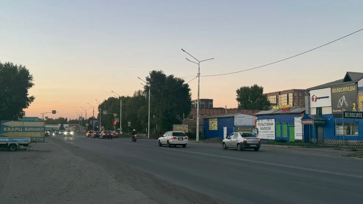 Завершено строительство линии освещения на улице Итыгина: о включении в постоянный режим линии сообщил на еженедельном штабе представитель подрядной организации ООО «Энком» Завершено строительство линии освещения на улице Итыгина: о включении в постоянный режим линии сообщил на еженедельном штабе представитель подрядной организации ООО «Энком»