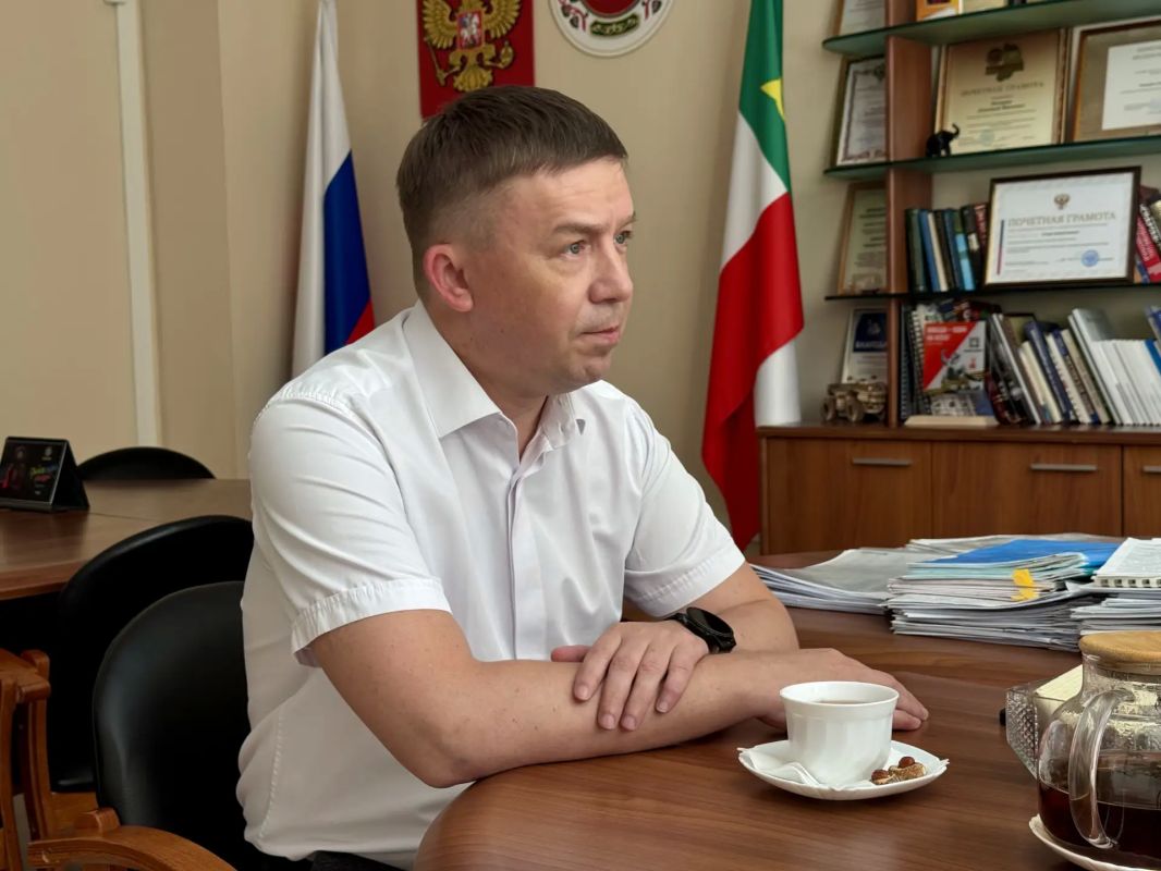 Завершение программы «Герои Хакасии»: успешная защита и заслуженная награда Завершение программы «Герои Хакасии»: успешная защита и заслуженная награда