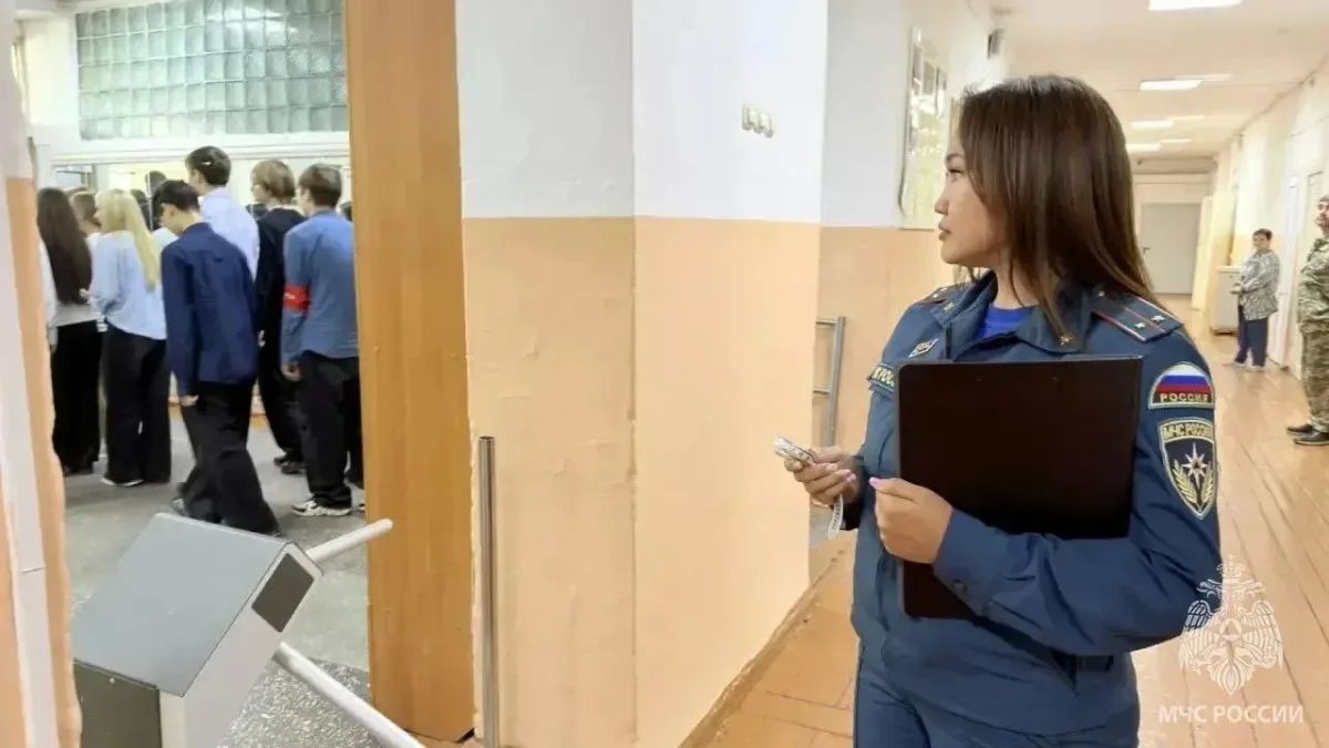 Сигнал тревоги поднял на уши школы Хакасии: как дети и педагоги справились с внезапной проверкой? Сигнал тревоги поднял на уши школы Хакасии: как дети и педагоги справились с внезапной проверкой?