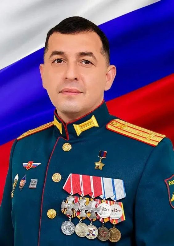 Боец СВО из Абакана Диловар Ибрагимов удостоен звания Героя Донецкой Народной Республики за взятие Константиновки Боец СВО из Абакана Диловар Ибрагимов удостоен звания Героя Донецкой Народной Республики за взятие Константиновки