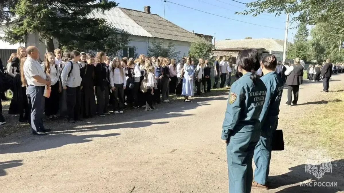 Сигнал тревоги поднял на уши школы Хакасии: как дети и педагоги справились с внезапной проверкой? Сигнал тревоги поднял на уши школы Хакасии: как дети и педагоги справились с внезапной проверкой?