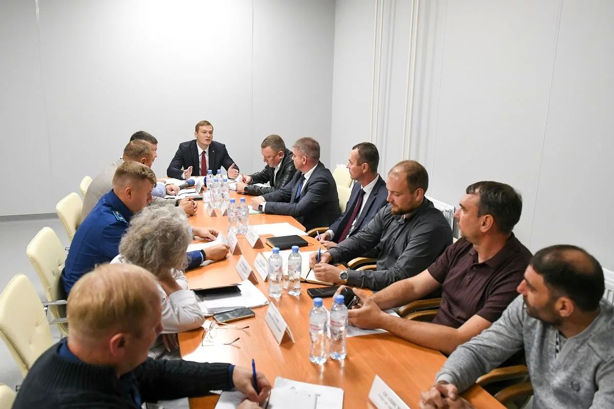 Валентин Коновалов проверил как идет строительство социальных объектов в Боградском районе Валентин Коновалов проверил как идет строительство социальных объектов в Боградском районе